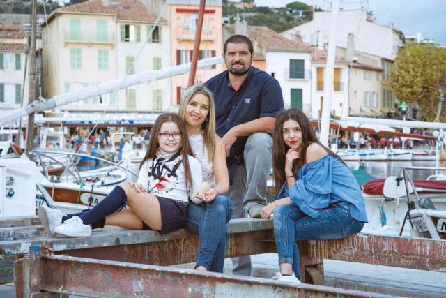Emma Cerchi et sa famille - Limpact
