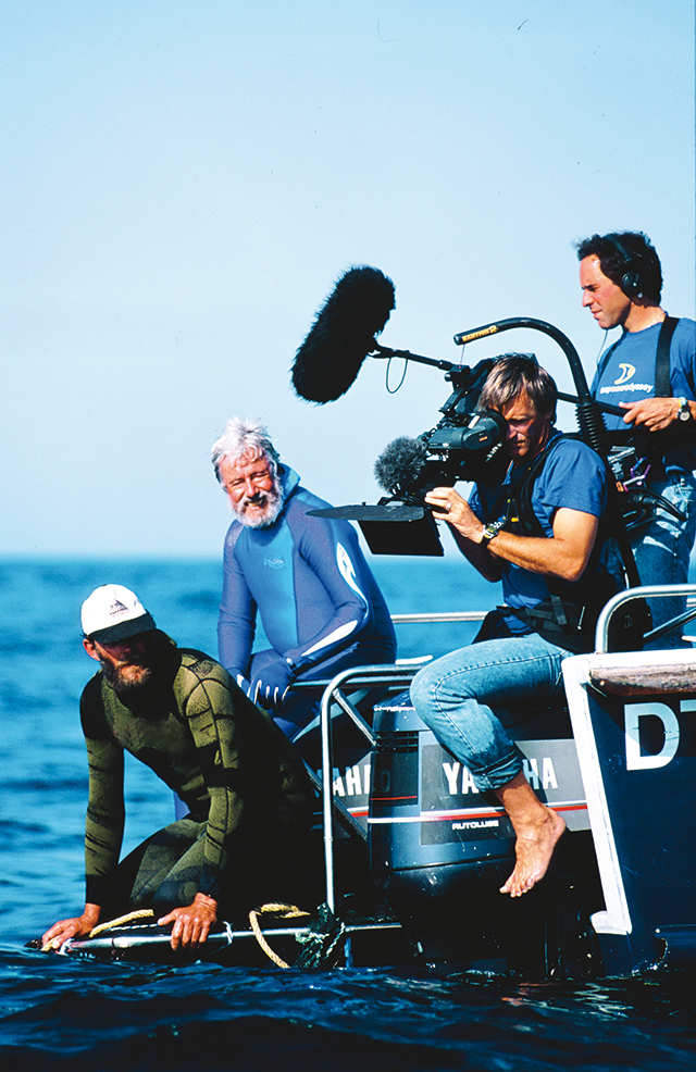 Christian Petron en tournage avec Jean-Michel Cousteau - Limpact